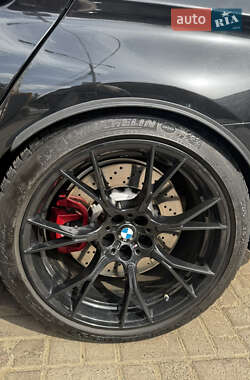 Седан BMW M5 2019 в 