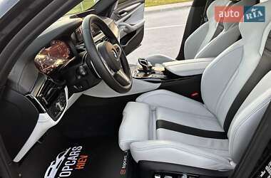 Седан BMW M5 2022 в 