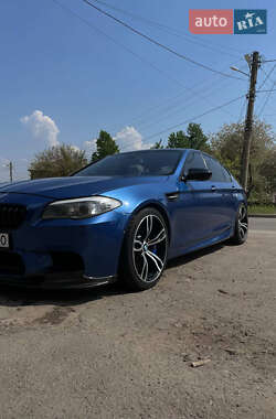 Седан BMW M5 2012 в Харкові