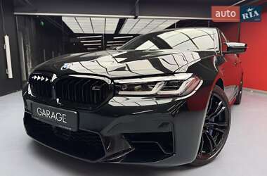 Седан BMW M5 2019 в 