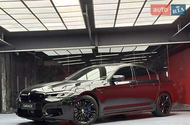 Седан BMW M5 2019 в 