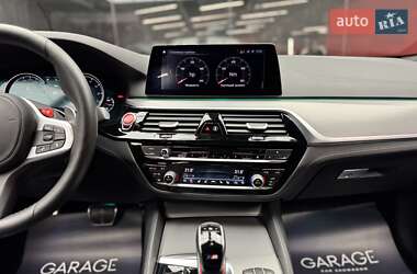 Седан BMW M5 2019 в 