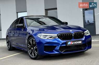 Седан BMW M5 2019 в 