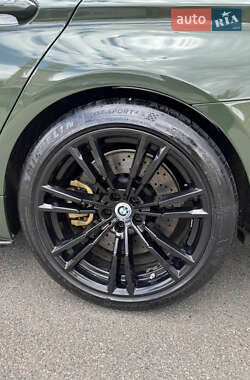 Седан BMW M5 2019 в 