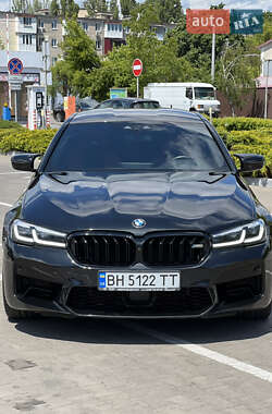 Седан BMW M5 2018 в 