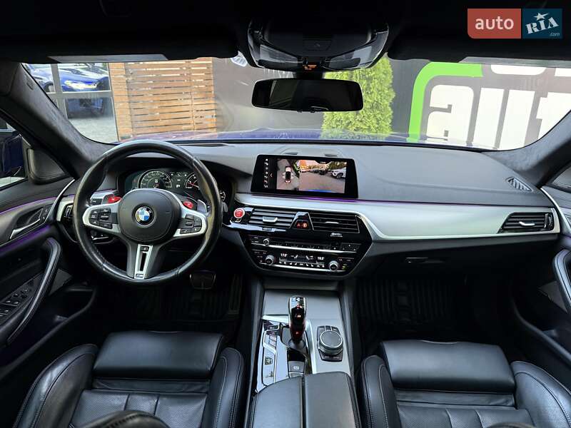 Седан BMW M5 2019 в Киеве