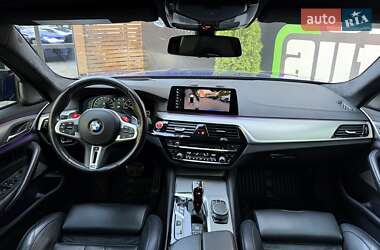 Седан BMW M5 2019 в 