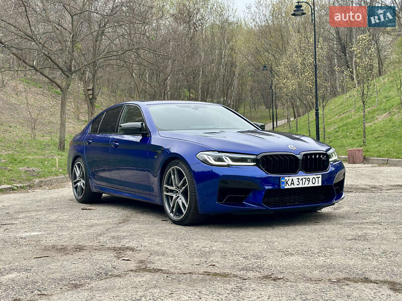 BMW M5 2022