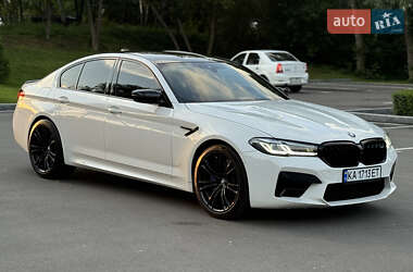 Седан BMW M5 2020 в 