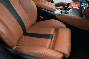 Седан BMW M5 2020 в 