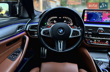 Седан BMW M5 2020 в 