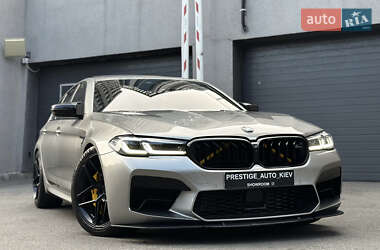 Седан BMW M5 2019 в 