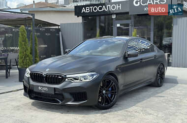 Седан BMW M5 2019 в 