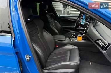 Седан BMW M5 2019 в 