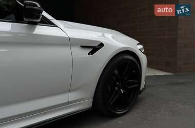 Седан BMW M5 2023 в 