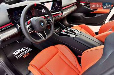 Седан BMW M5 2025 в 