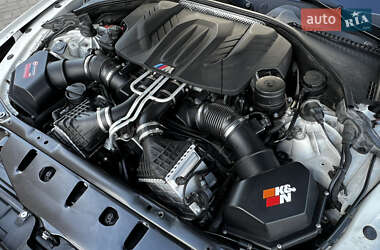 Седан BMW M5 2013 в 