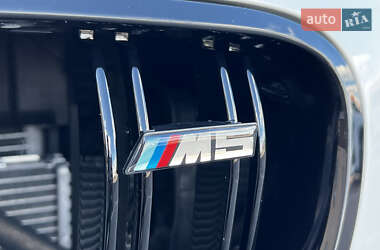 Седан BMW M5 2013 в 