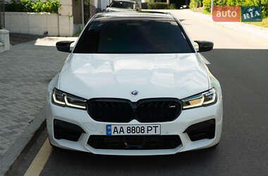 Седан BMW M5 2023 в Києві