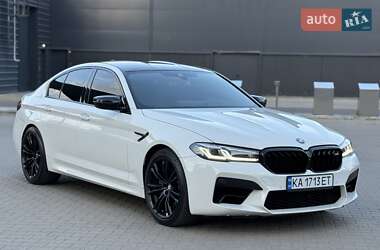 Седан BMW M5 2020 в 