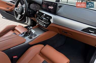 Седан BMW M5 2020 в 
