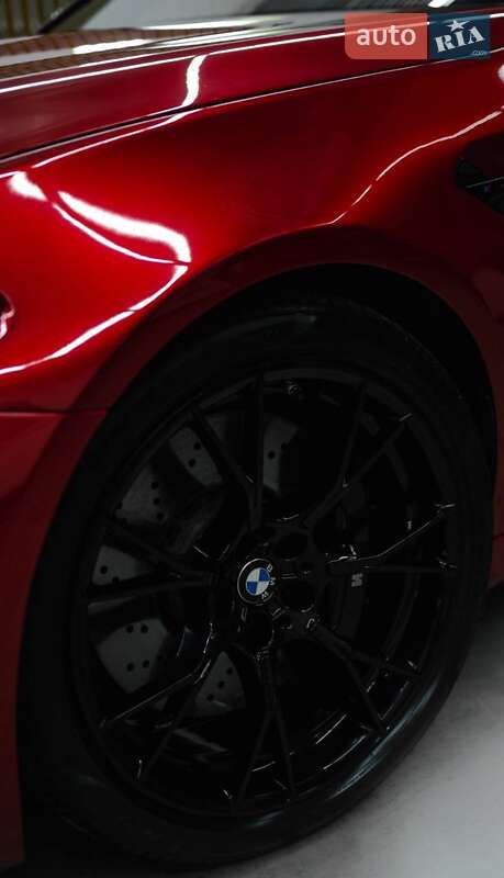 Седан BMW M5 2020 в Киеве