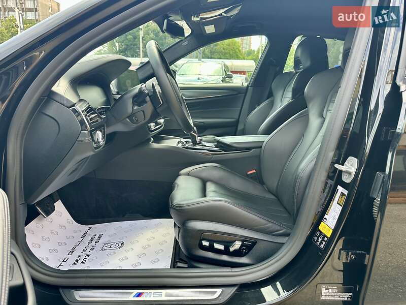 Седан BMW M5 2020 в Киеве