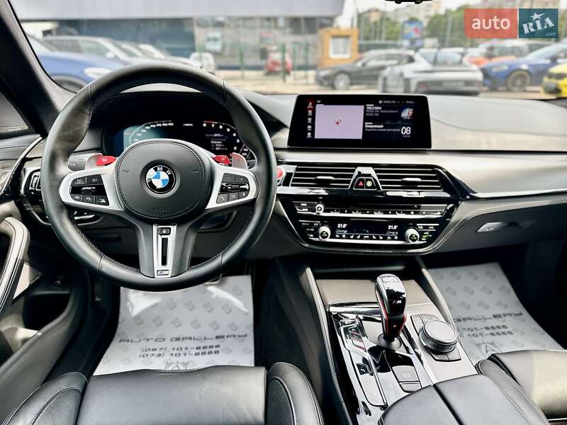 Седан BMW M5 2020 в Киеве