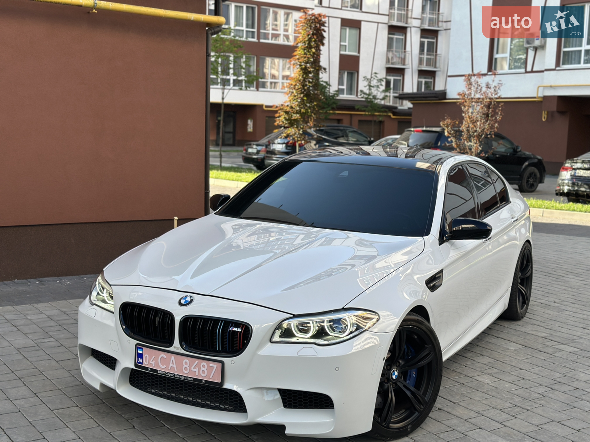 2014 BMW M5 - мініатюра 3