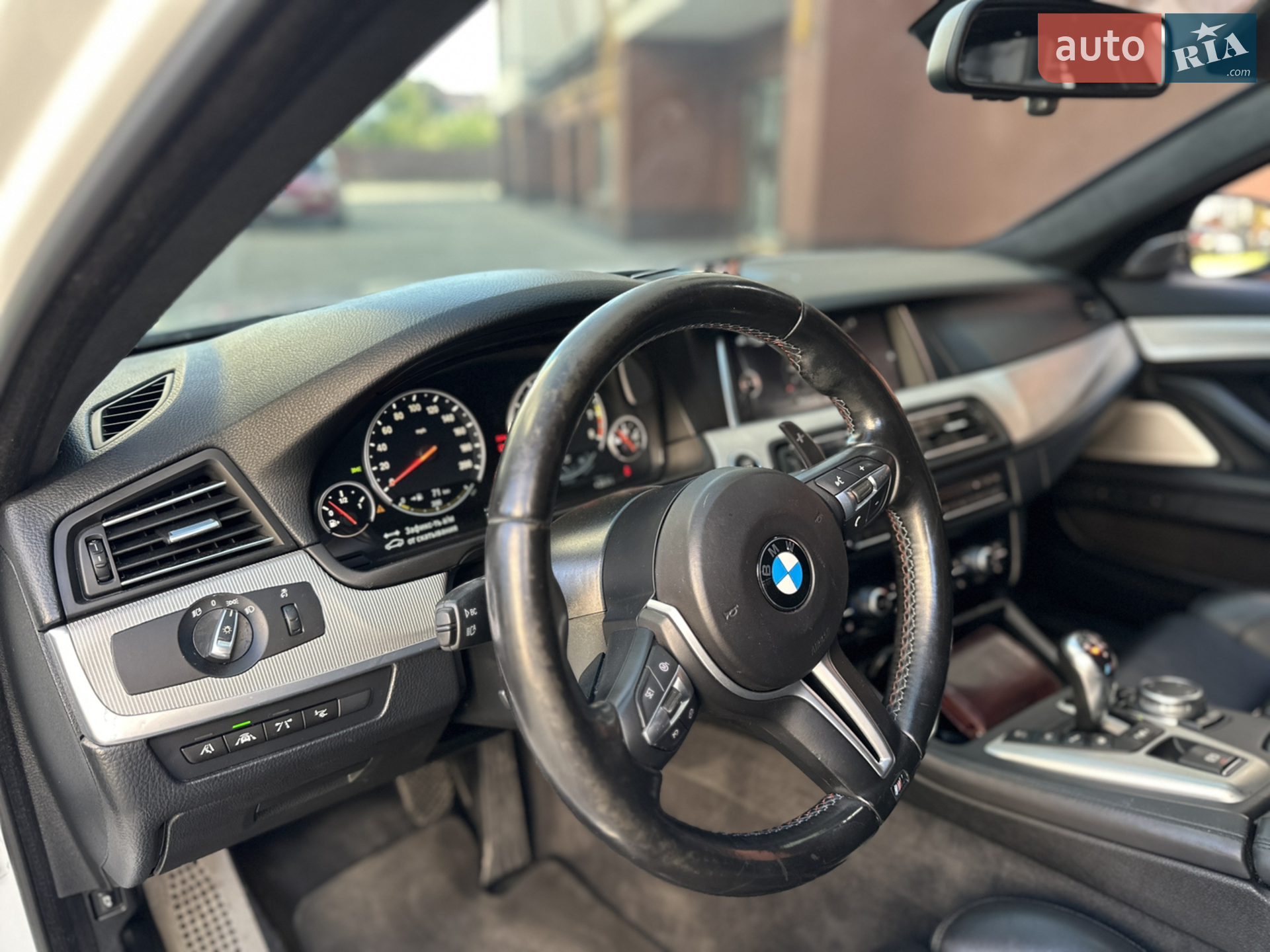 2014 BMW M5 - мініатюра 17