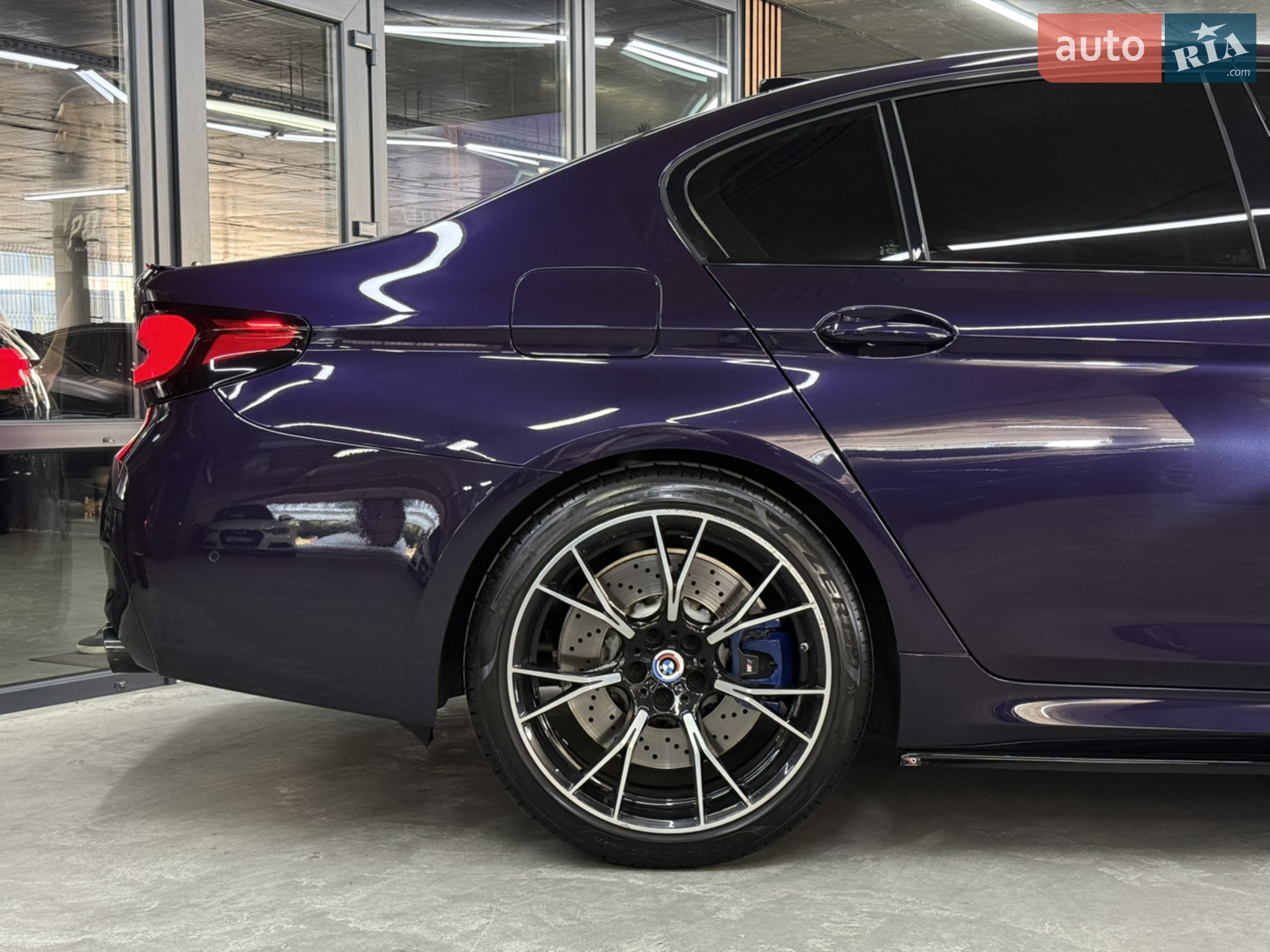 2023 BMW M5 - мініатюра 18