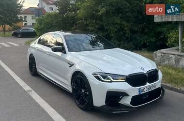 Седан BMW M5 2020 в Львове