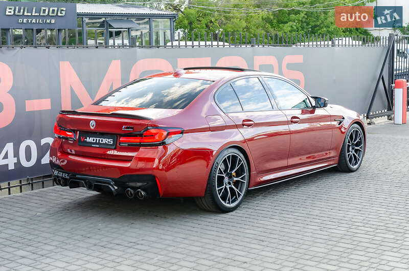 Седан BMW M5 2020 в Киеве