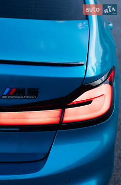 Седан BMW M5 2019 в 