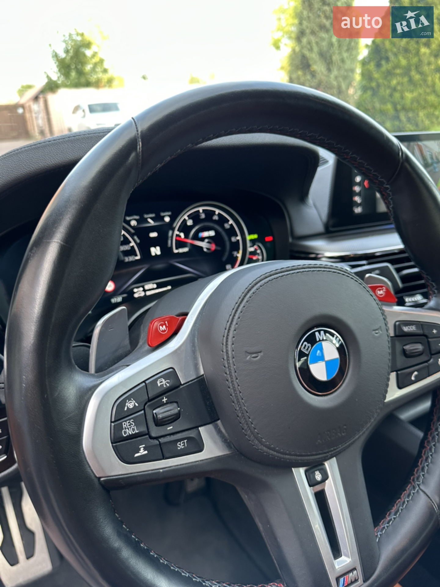 2018 BMW M5 - мініатюра 71