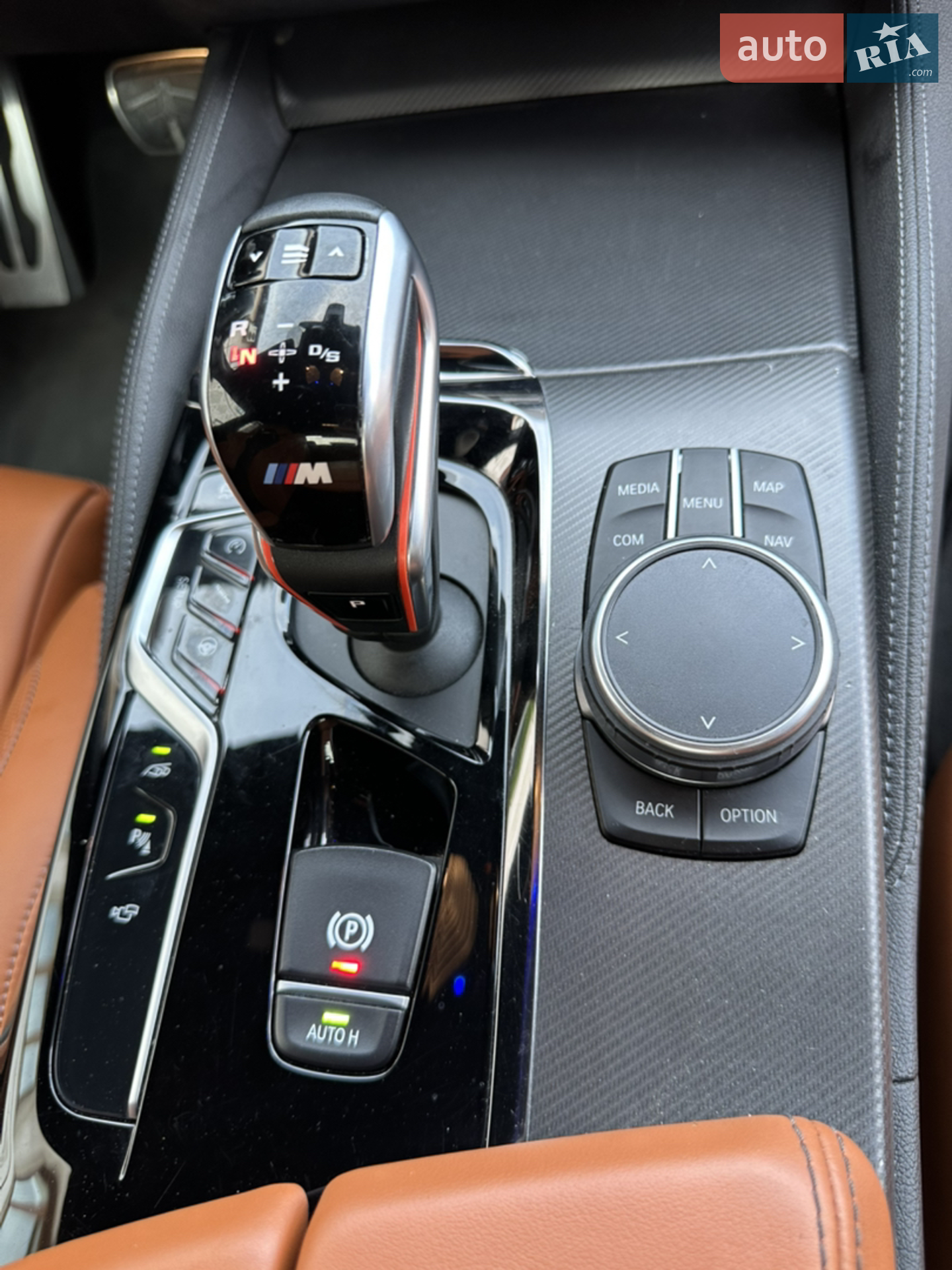 2018 BMW M5 - мініатюра 74
