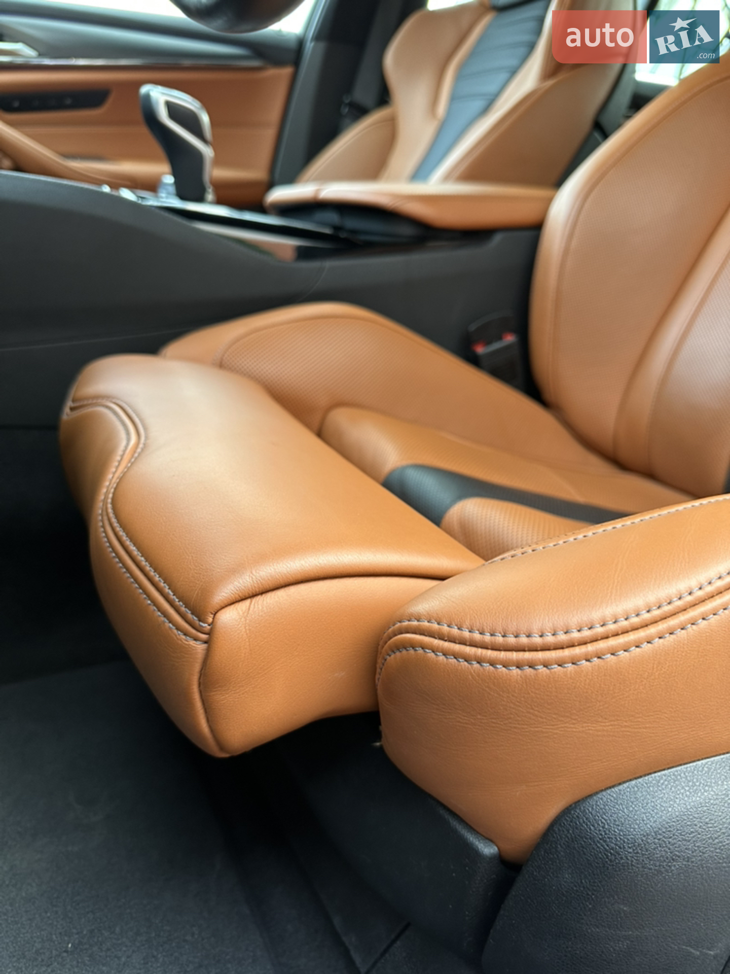 2018 BMW M5 - мініатюра 101
