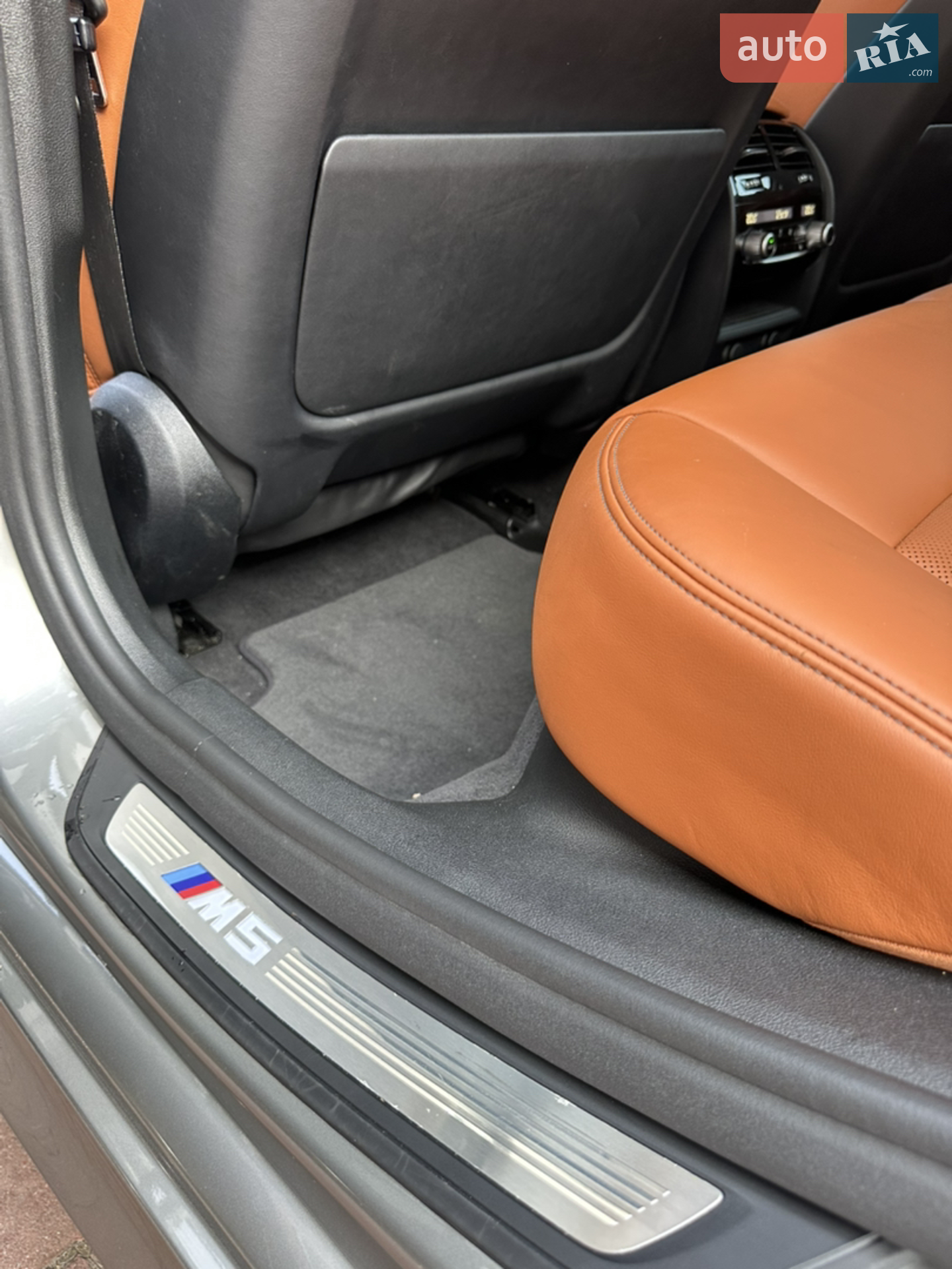 2018 BMW M5 - мініатюра 119