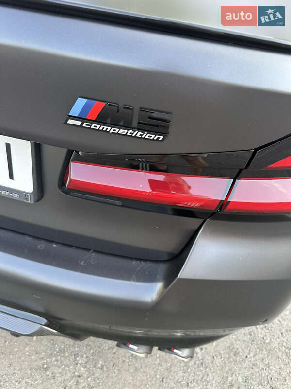 Седан BMW M5 2023 в Полтаве