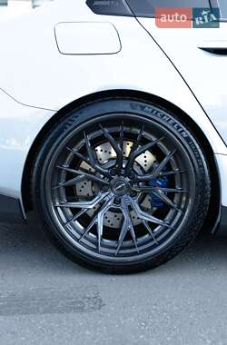 Седан BMW M5 2025 в 
