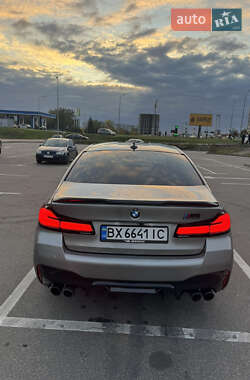 Седан BMW M5 2020 в Киеве