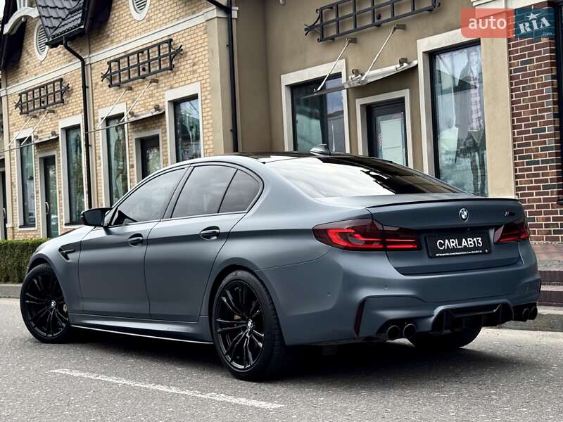 Седан BMW M5 2018 в Киеве