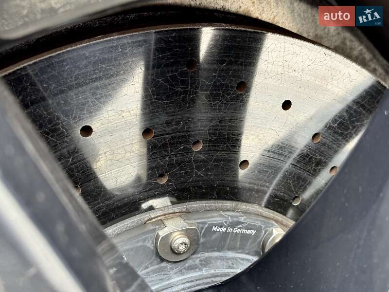 Седан BMW M5 2018 в Киеве