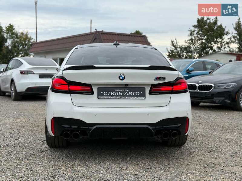 Седан BMW M5 2022 в Одессе