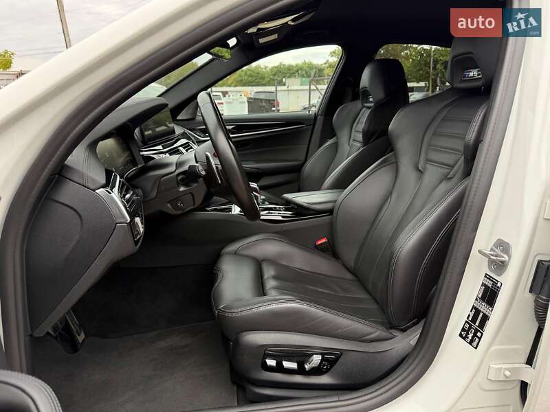 Седан BMW M5 2022 в Одессе