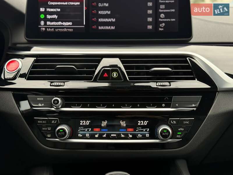 Седан BMW M5 2022 в Одессе