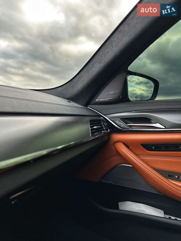 Седан BMW M5 2021 в Киеве фото 15 Седан BMW M5 2021 в Киеве