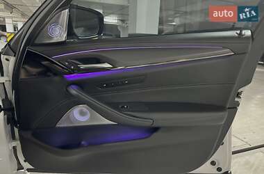 Седан BMW M5 2019 в 