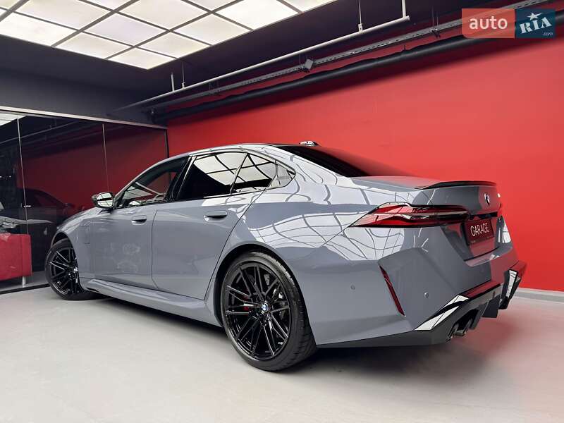 Седан BMW M5 2025 в Киеве фото 19 Седан BMW M5 2025 в Киеве