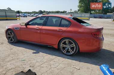 Седан BMW M5 2014 в 
